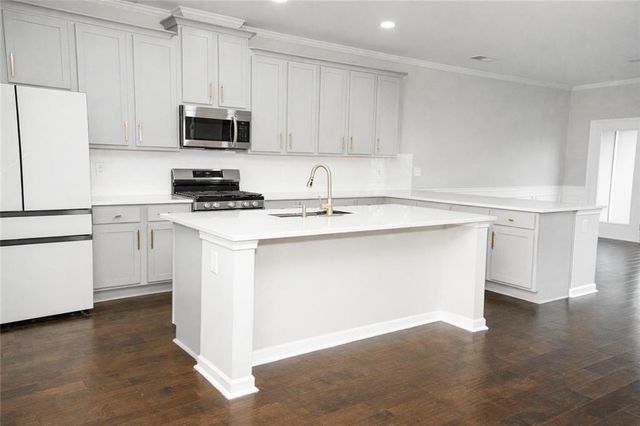 1963 Shetley Creek Drive, Norcross, GA 30071