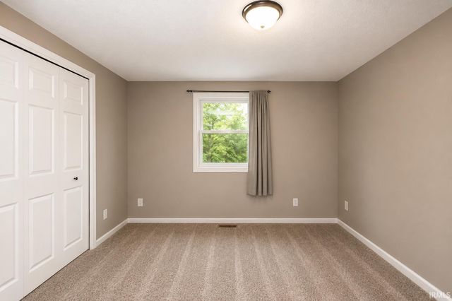 1931 Sovereign Drive, Fort Wayne, IN 46815