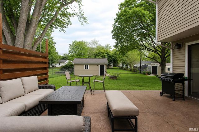 1931 Sovereign Drive, Fort Wayne, IN 46815