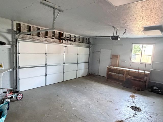 9949 Kessler Drive, Saginaw, MI 48609