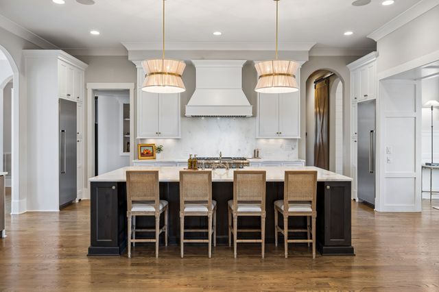 6453 Penrose Dr, Brentwood, TN 37027