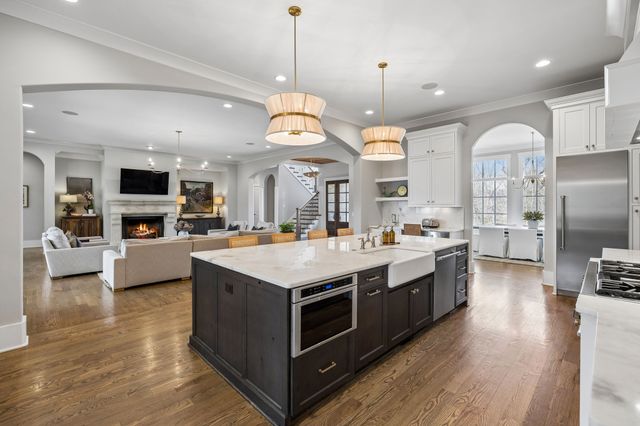 6453 Penrose Dr, Brentwood, TN 37027