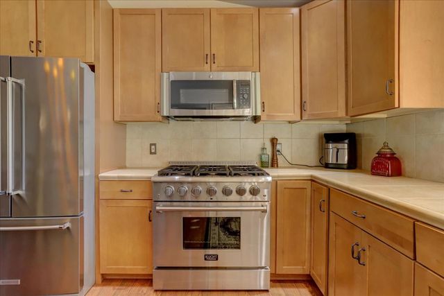 10440 Travertine Ct, Grass Valley, CA 95949