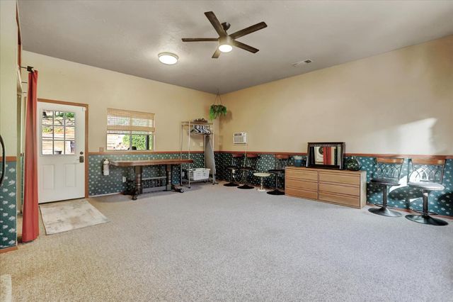 10440 Travertine Ct, Grass Valley, CA 95949