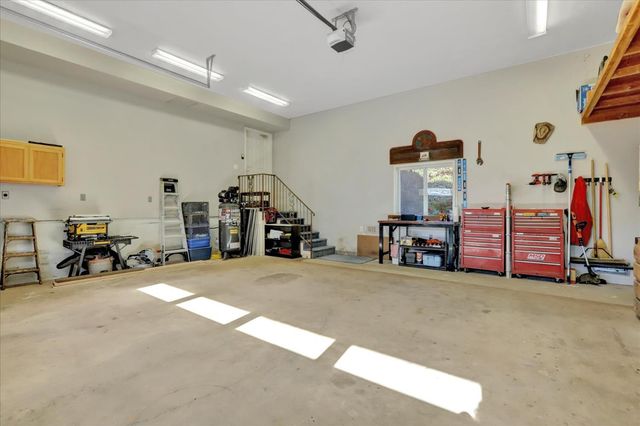 10440 Travertine Ct, Grass Valley, CA 95949