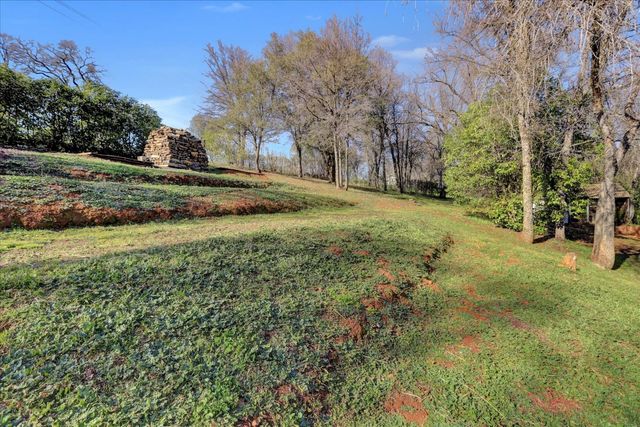 10440 Travertine Ct, Grass Valley, CA 95949