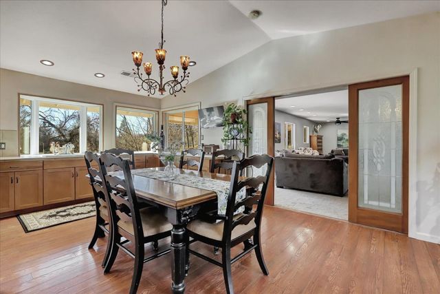 10440 Travertine Ct, Grass Valley, CA 95949