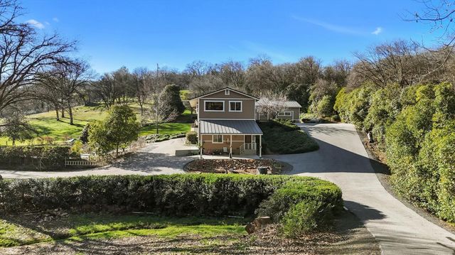 10440 Travertine Ct, Grass Valley, CA 95949