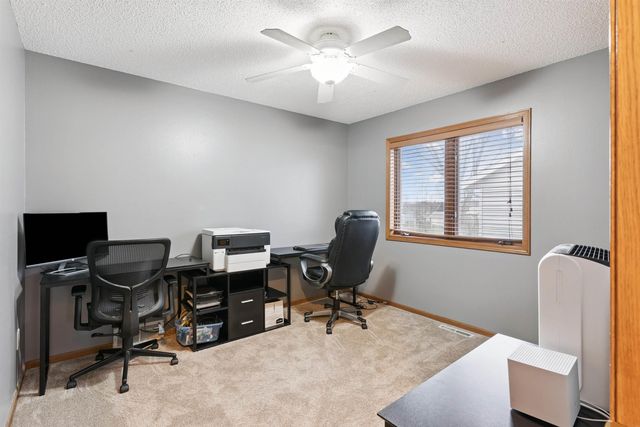 3837 Tami Terrace, Waterloo, IA 50701