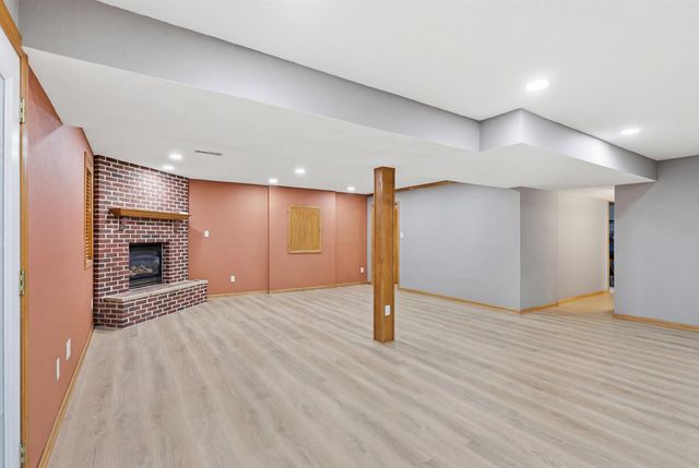 3837 Tami Terrace, Waterloo, IA 50701