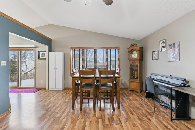 3837 Tami Terrace, Waterloo, IA 50701