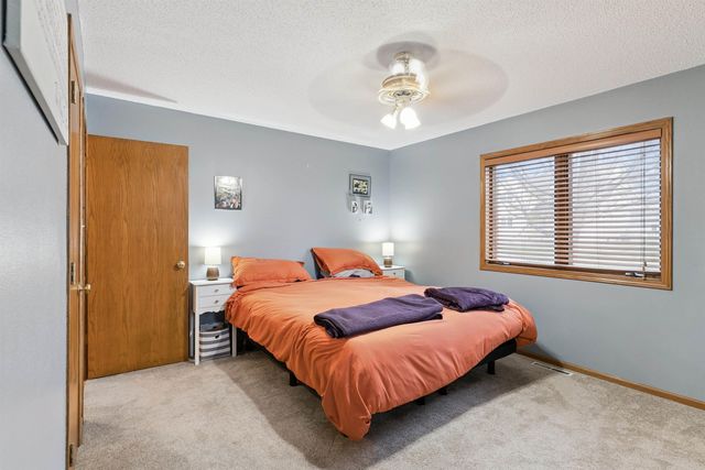 3837 Tami Terrace, Waterloo, IA 50701