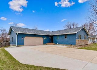 3837 Tami Terrace, Waterloo, IA 50701