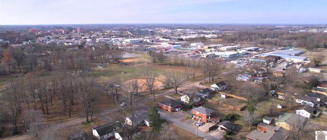 400 N 8th Street, Murray, KY 42071