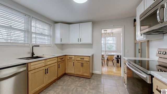 400 N 8th Street, Murray, KY 42071