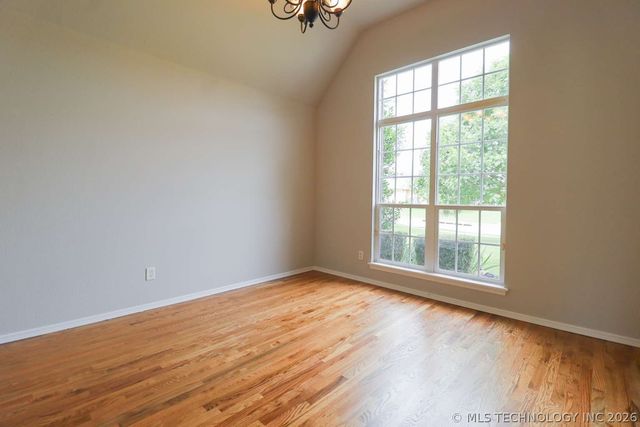 11705 S Willow Place, Jenks, OK 74037