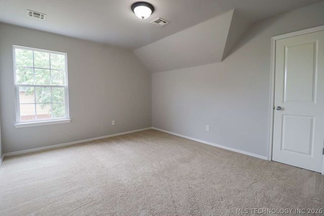 11705 S Willow Place, Jenks, OK 74037