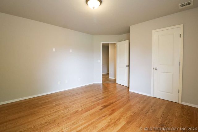 11705 S Willow Place, Jenks, OK 74037