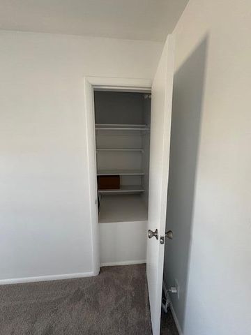 4341 Kroes Street Ne, Plainfield Twp, MI 49341