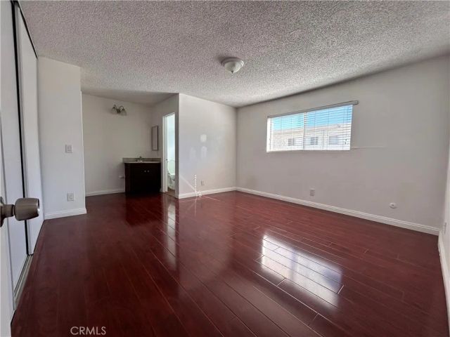 25930 Narbonne, Lomita, CA 90717