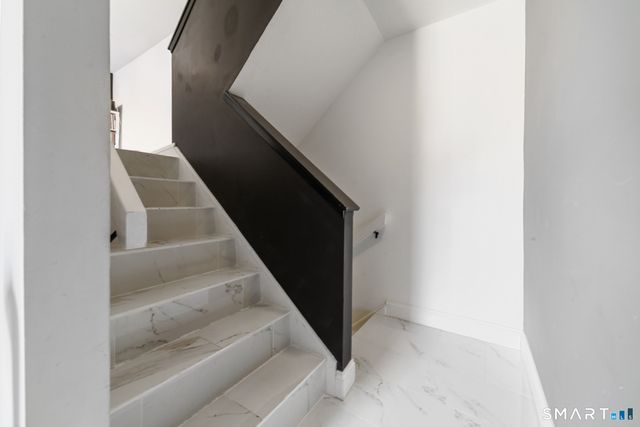 900 Mix Avenue APT 123, Hamden, CT 06514