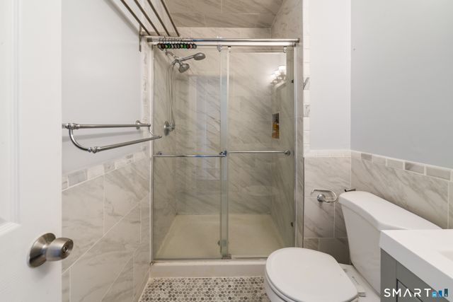 900 Mix Avenue APT 123, Hamden, CT 06514