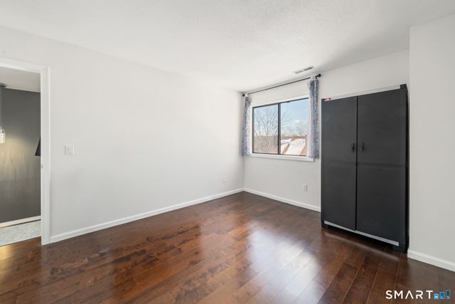 900 Mix Avenue APT 123, Hamden, CT 06514