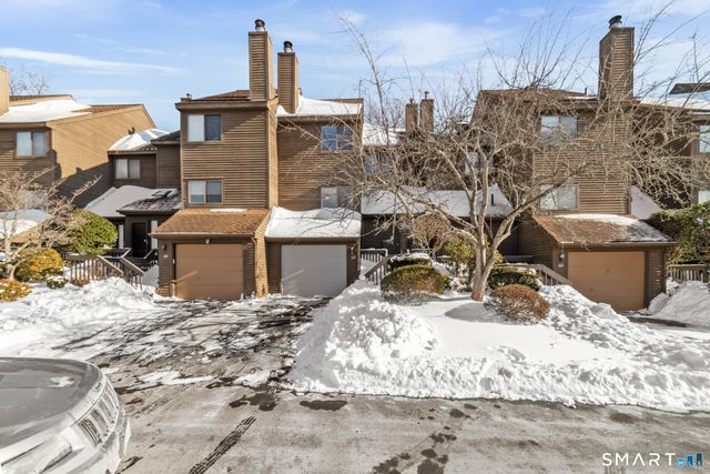 900 Mix Avenue APT 123, Hamden, CT 06514