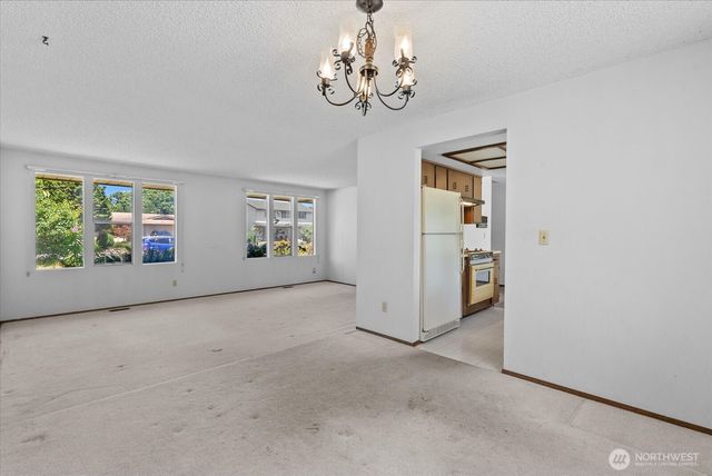 808 92nd Street SE, Everett, WA 98208