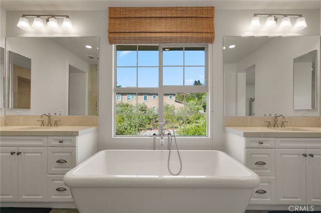 1552 Sunset View, Lake Forest, CA 92679