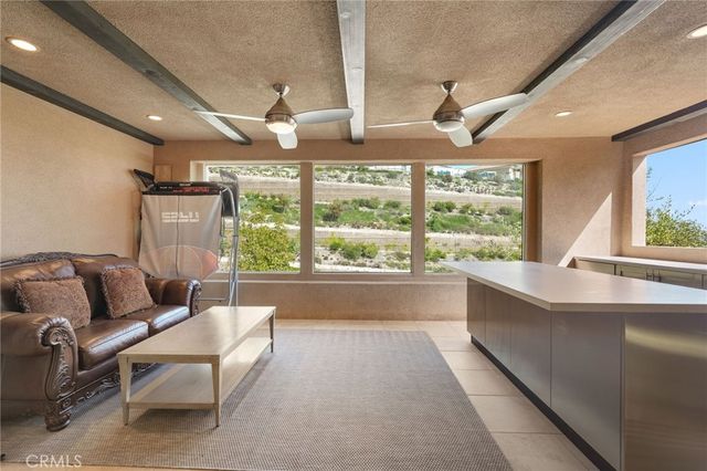 1552 Sunset View, Lake Forest, CA 92679