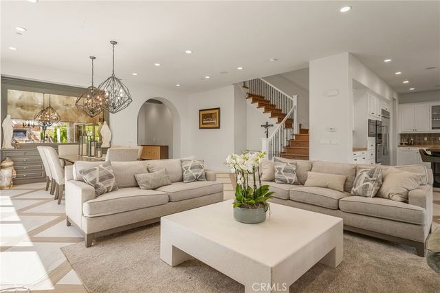 1552 Sunset View, Lake Forest, CA 92679