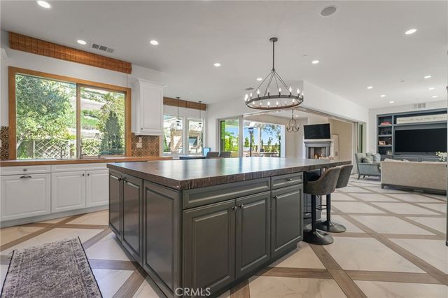 1552 Sunset View, Lake Forest, CA 92679