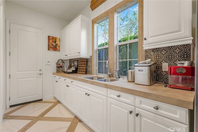 1552 Sunset View, Lake Forest, CA 92679