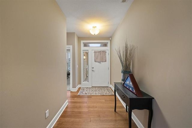 5614 Chimney Rocks Circle, Lawrence, KS 66049