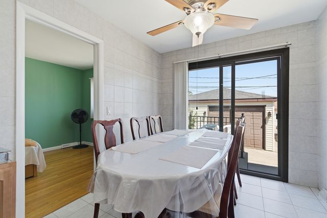 5039 Harold Avenue, Schiller Park, IL 60176