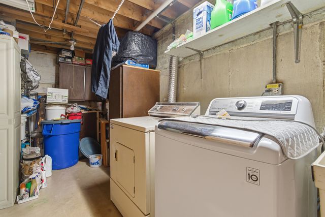 5039 Harold Avenue, Schiller Park, IL 60176