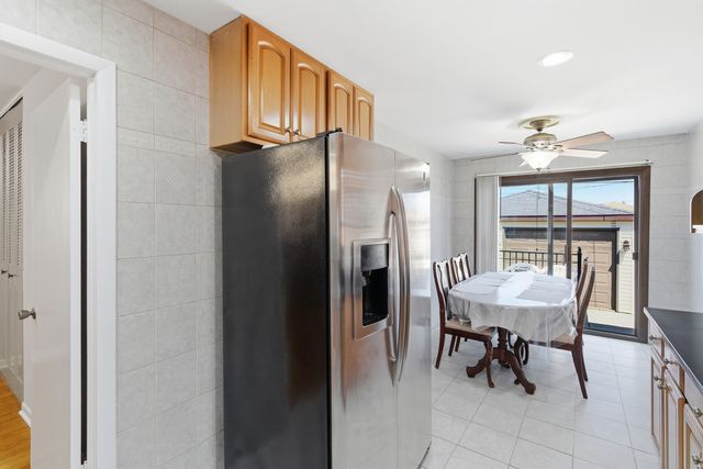5039 Harold Avenue, Schiller Park, IL 60176