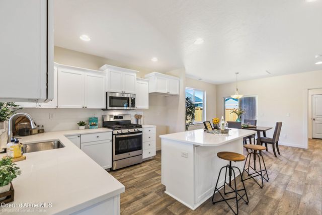 12119 W Bodine Ave, Post Falls, ID 83854