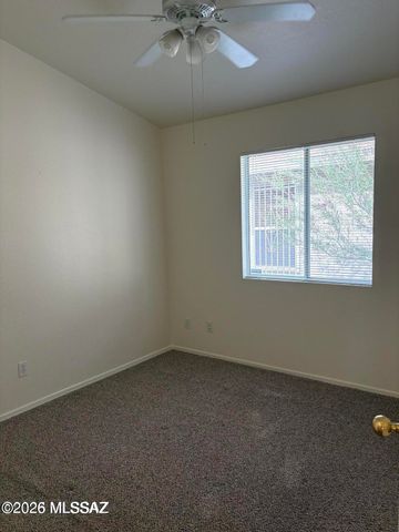 1653 E Saint Apollonia Street, Tucson, AZ 85713