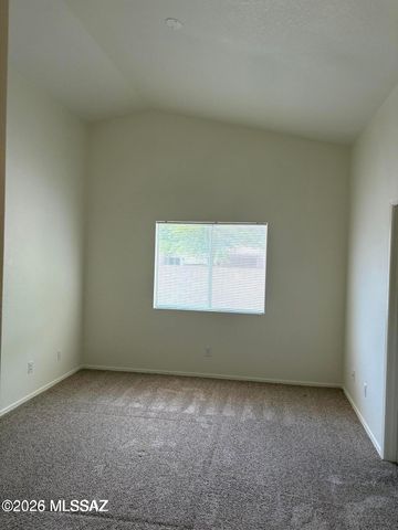 1653 E Saint Apollonia Street, Tucson, AZ 85713