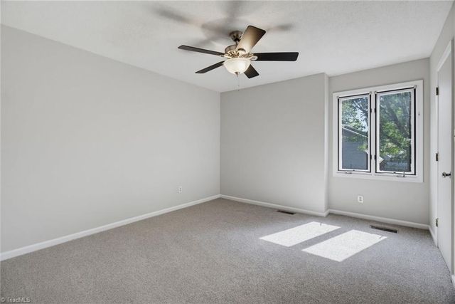 5351 Summit Heights Drive, Winston-salem, NC 27104