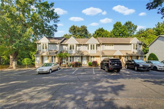 5351 Summit Heights Drive, Winston-salem, NC 27104