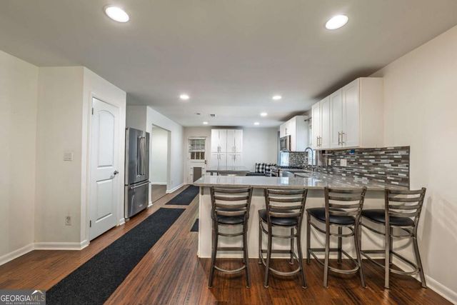 4240 Cascade Road SW, Atlanta, GA 30331