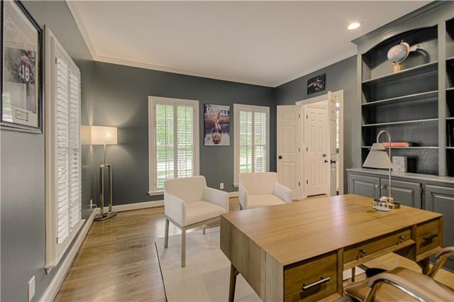 4016 W 124th Street, Leawood, KS 66209