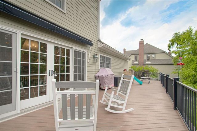 4016 W 124th Street, Leawood, KS 66209
