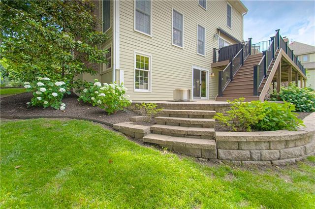 4016 W 124th Street, Leawood, KS 66209