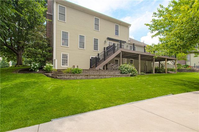 4016 W 124th Street, Leawood, KS 66209