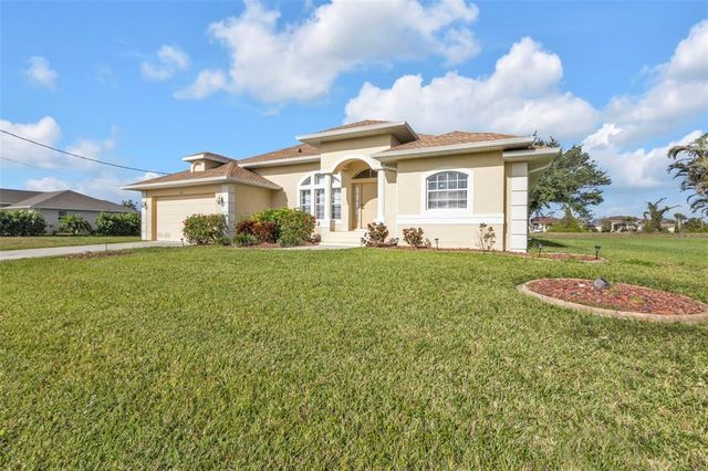 235 TOURNAMENT RD, Rotonda West, FL 33947