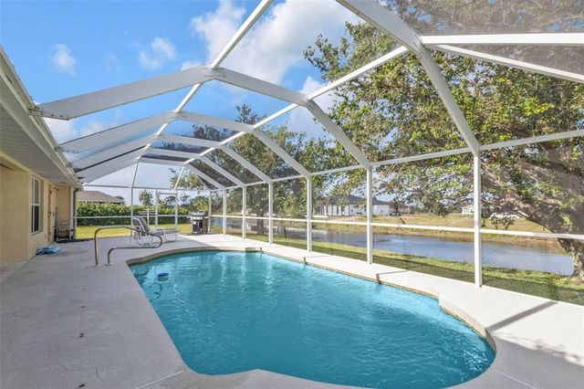 235 TOURNAMENT RD, Rotonda West, FL 33947